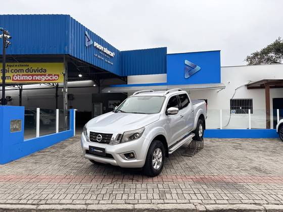 NISSAN FRONTIER 2.3 16V TURBO DIESEL LE CD 4X4 AUTOMÁTICO
